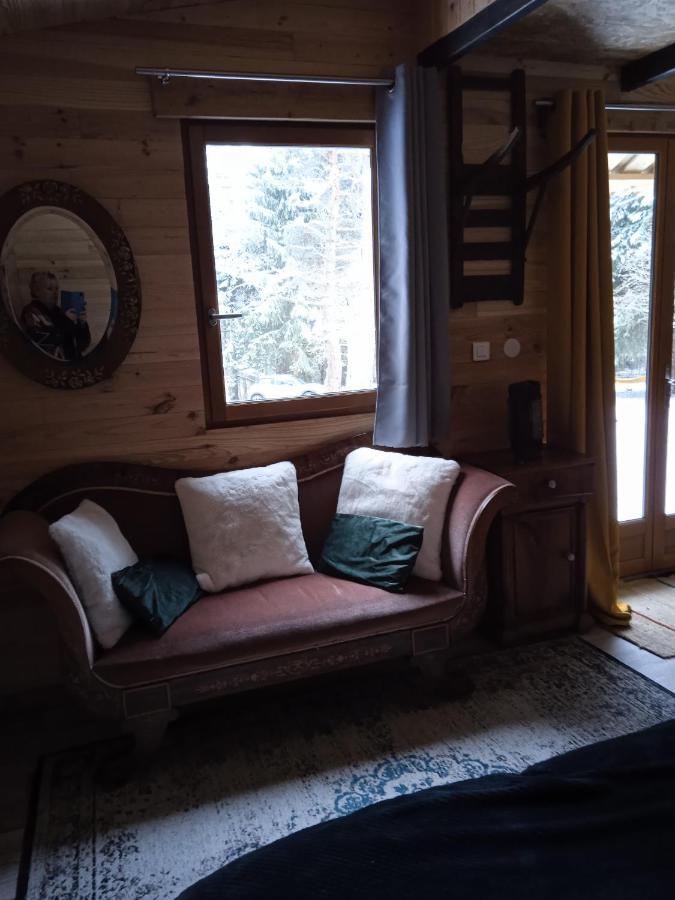 Cricri Domaine De La Mamounette Chalet Champclause