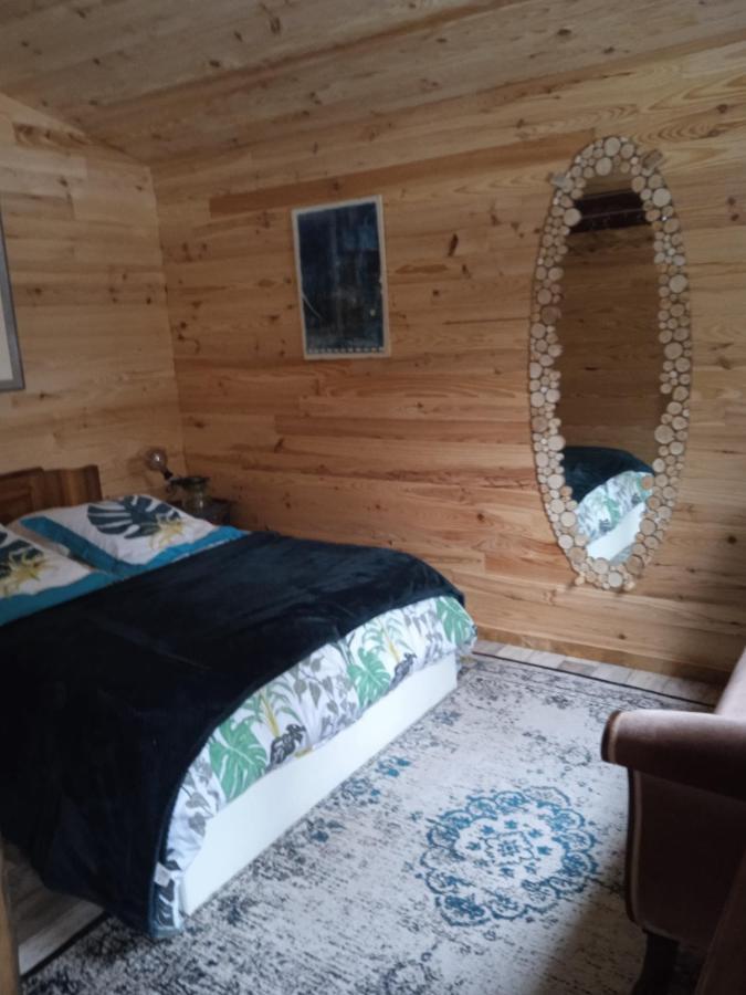 Chalet Cricri Domaine De La Mamounette Champclause